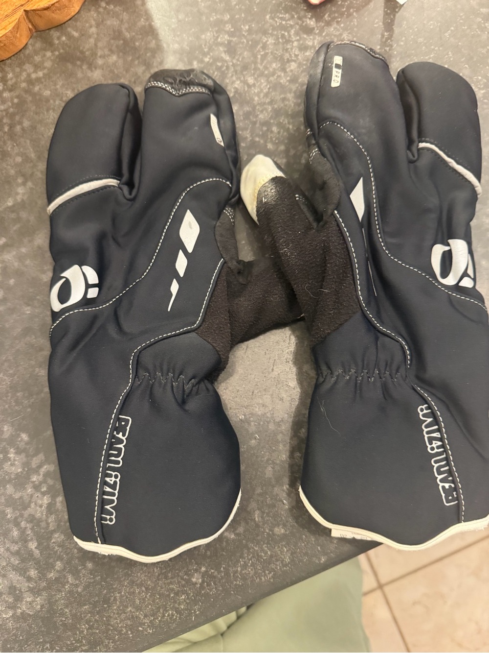Pearl Izumi P.R.O. Lobster Cycling Gloves XL Black White Primaloft Winter Bike